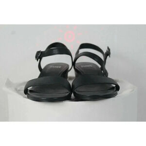 ladies EILEEN FISHER open toe sandal size 6